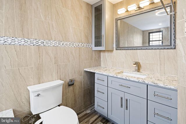 126 TASKER ST, Philadelphia, PA 19148