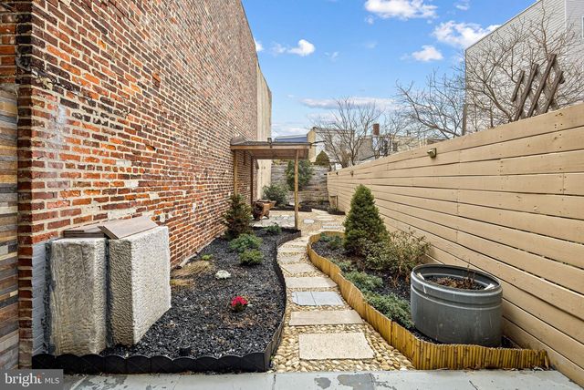 126 TASKER ST, Philadelphia, PA 19148