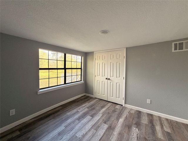 356 County Road 2321, Dayton, TX 77535