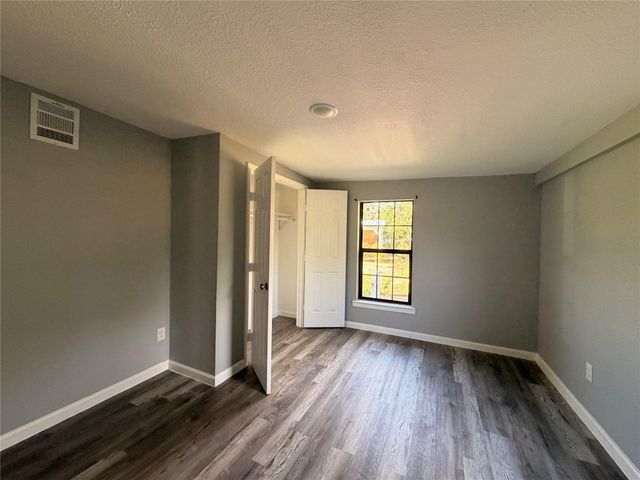 356 County Road 2321, Dayton, TX 77535