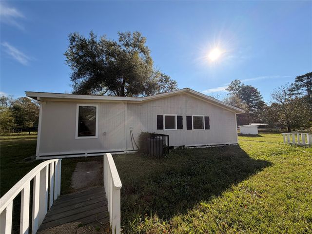 356 County Road 2321, Dayton, TX 77535