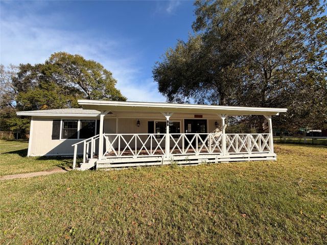 356 County Road 2321, Dayton, TX 77535