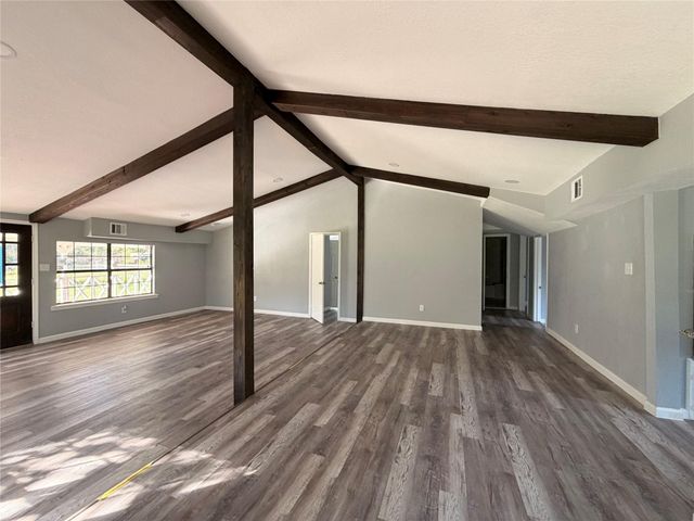 356 County Road 2321, Dayton, TX 77535