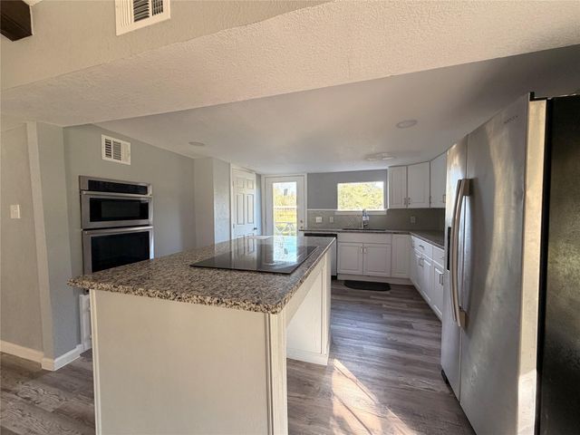 356 County Road 2321, Dayton, TX 77535