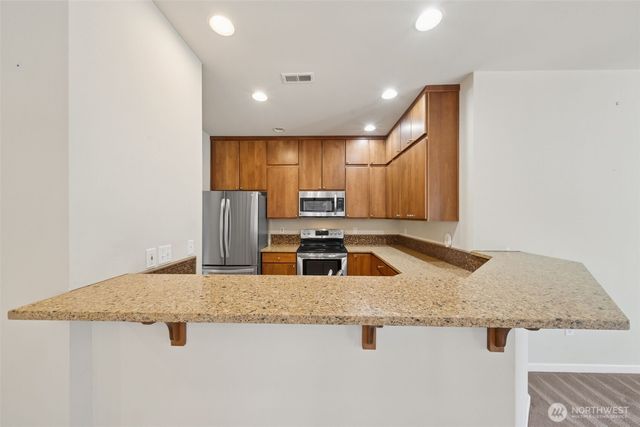 10700 SE 260th Street #A104, Kent, WA 98030