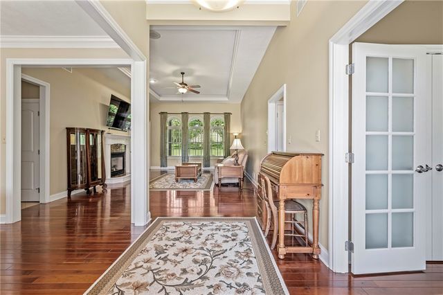 126 Lipinwood Drive, Chippewa Twp, PA 15010
