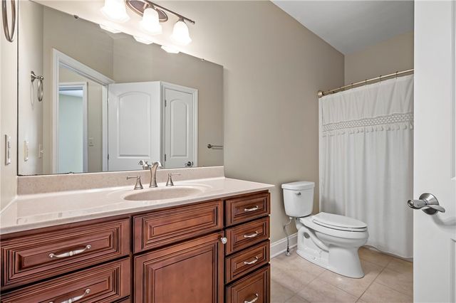 126 Lipinwood Drive, Chippewa Twp, PA 15010