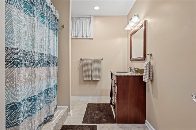126 Lipinwood Drive, Chippewa Twp, PA 15010