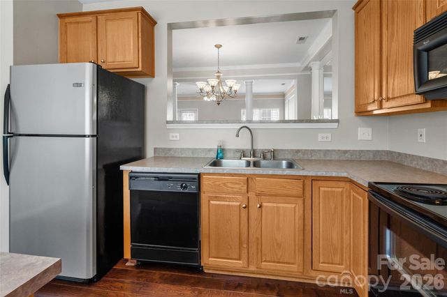 104 Rock Ridge Lane, Mount Holly, NC 28120