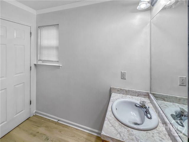 3 Redding, Savannah, GA 31419