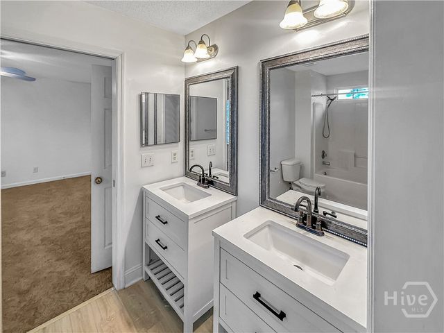 3 Redding, Savannah, GA 31419