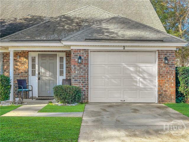 3 Redding, Savannah, GA 31419