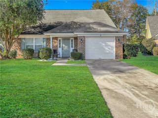 3 Redding, Savannah, GA 31419