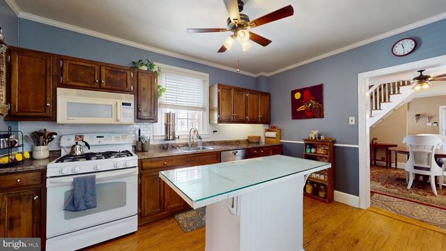 312 PENN ST, Riverton, NJ 08077