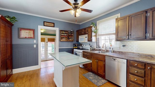 312 PENN ST, Riverton, NJ 08077