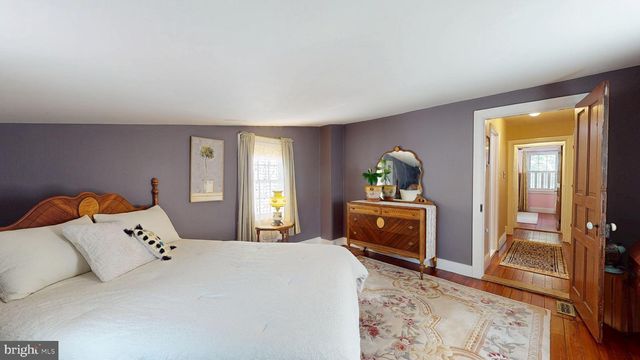 312 PENN ST, Riverton, NJ 08077