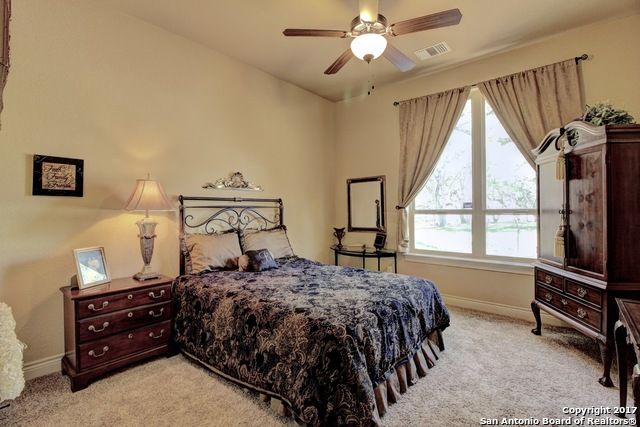 27331 FELSWAND PKWY, New Braunfels, TX 78132