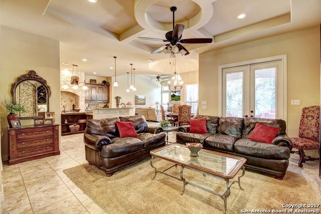 27331 FELSWAND PKWY, New Braunfels, TX 78132