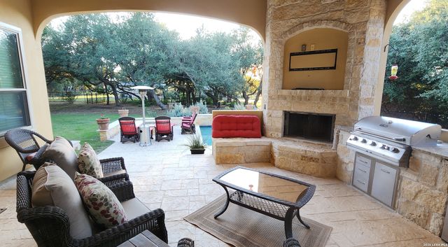 27331 FELSWAND PKWY, New Braunfels, TX 78132