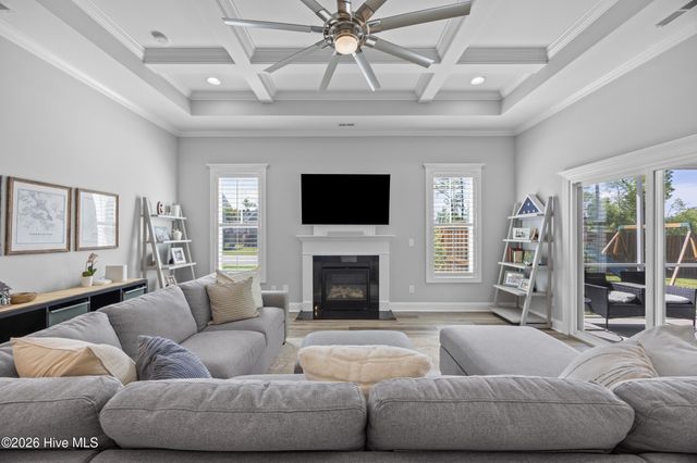 11 Tilloo Cut Way, Hampstead, NC 28443