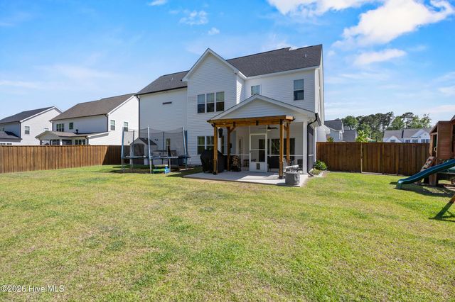 11 Tilloo Cut Way, Hampstead, NC 28443
