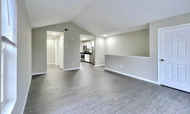 68 W Main Street, Milford, CT 06460