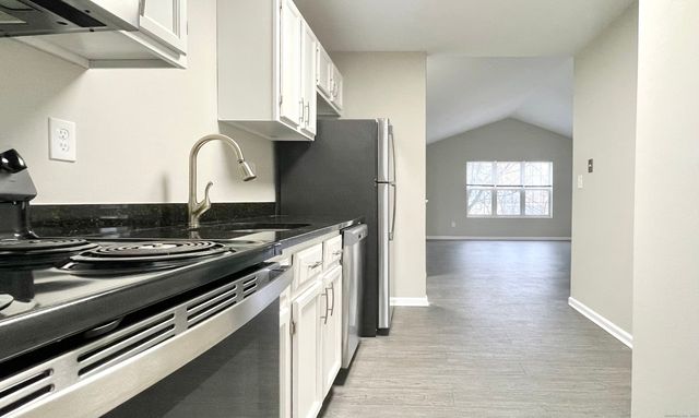 68 W Main Street, Milford, CT 06460