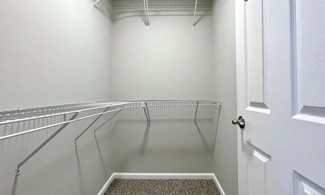 68 W Main Street, Milford, CT 06460