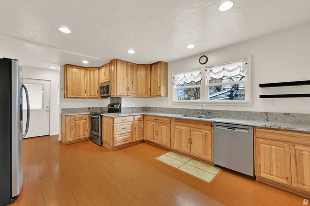 2427 D AVE, Ogden, UT 84401