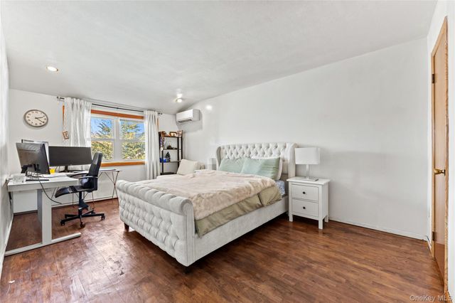 24017 67th Avenue, Little Neck, NY 11362