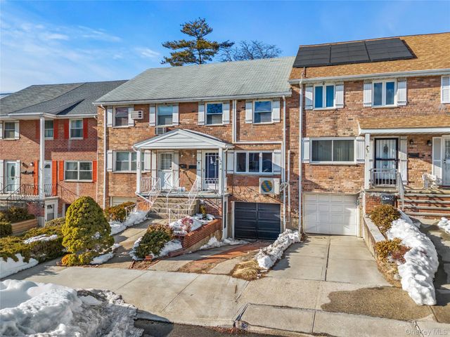 24017 67th Avenue, Little Neck, NY 11362