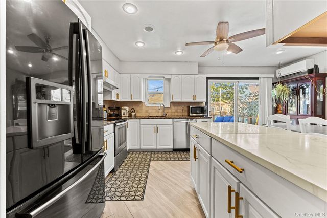 24017 67th Avenue, Little Neck, NY 11362