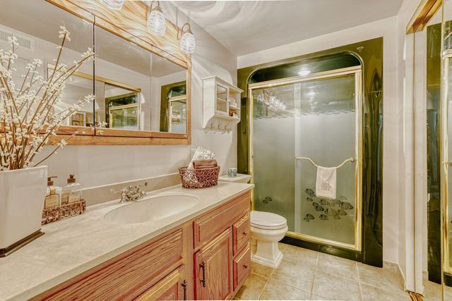 12725 11th Avenue N, Plymouth, MN 55441