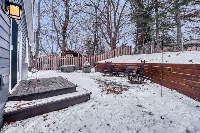 12725 11th Avenue N, Plymouth, MN 55441