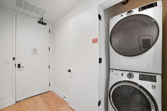 48 East Ave 1301, Austin, TX 78701