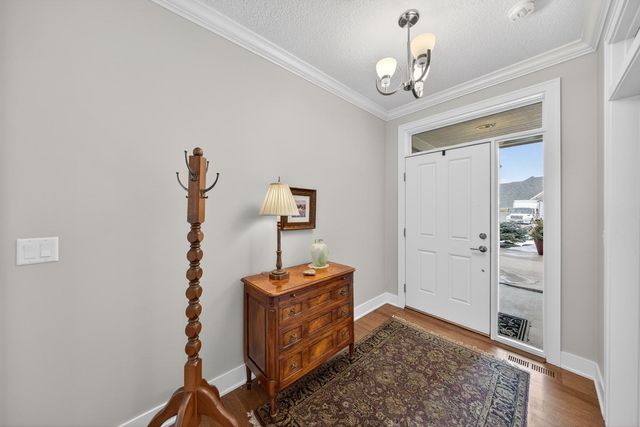 3750 Berkshire Road SW, Rochester, MN 55902