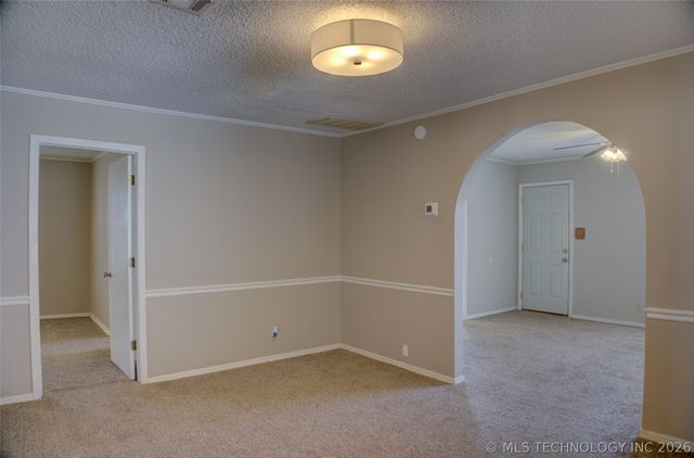 1325 S Delaware Avenue, Tulsa, OK 74104