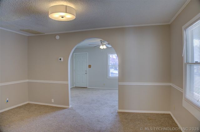 1325 S Delaware Avenue, Tulsa, OK 74104