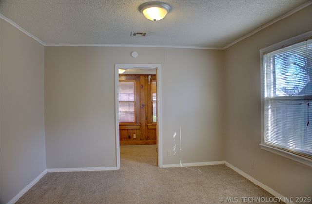 1325 S Delaware Avenue, Tulsa, OK 74104