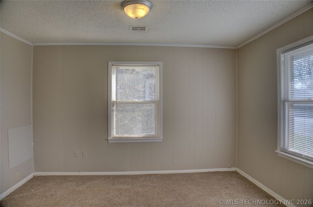 1325 S Delaware Avenue, Tulsa, OK 74104