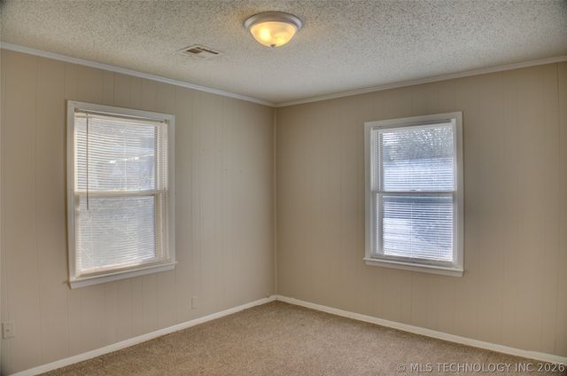 1325 S Delaware Avenue, Tulsa, OK 74104