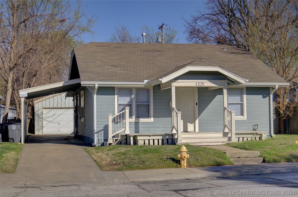 1325 S Delaware Avenue, Tulsa, OK 74104