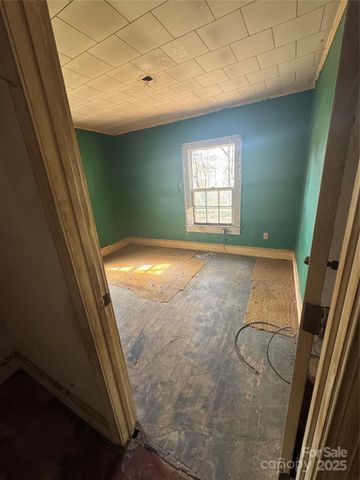 133 Green Place, Lenoir, NC 28645