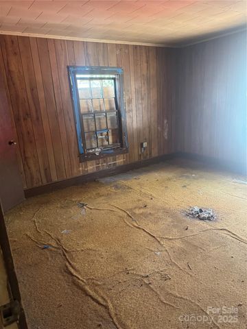 133 Green Place, Lenoir, NC 28645