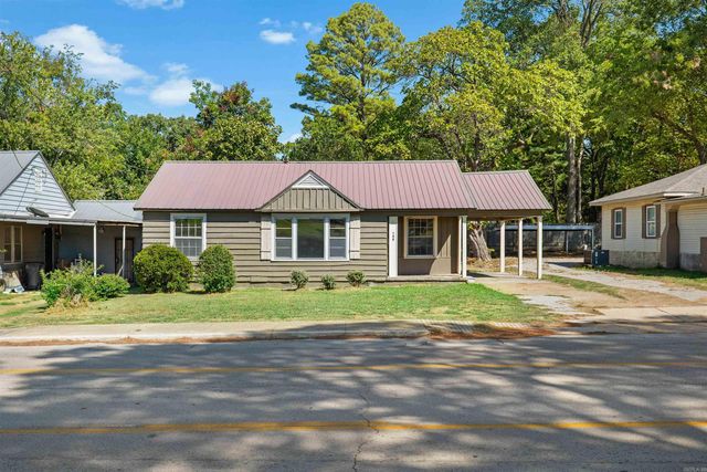 106 W Collage Street, Jonesboro, AR 72401