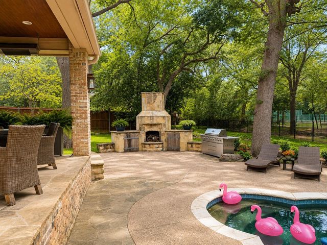 801 Huntington Court, Southlake, TX 76092