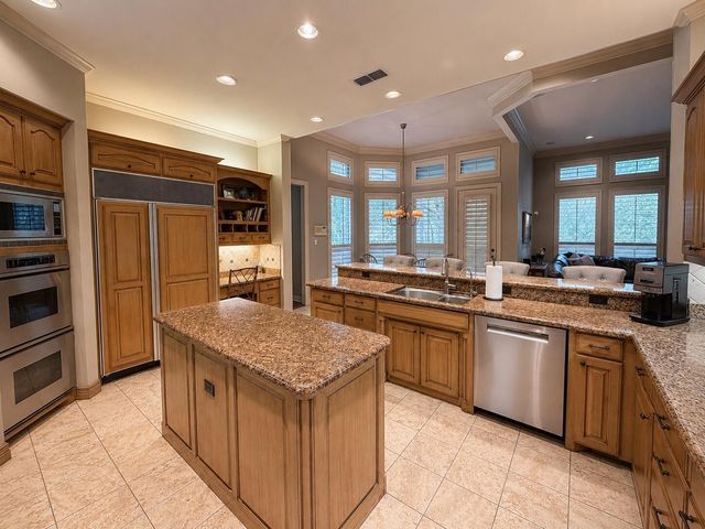 801 Huntington Court, Southlake, TX 76092