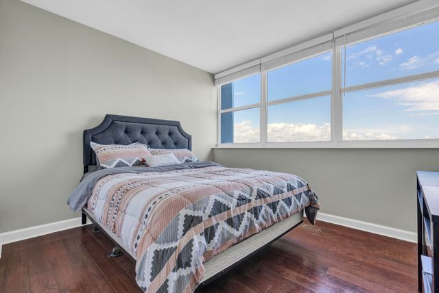 1400 S Ocean Drive 1702, Hollywood, FL 33019