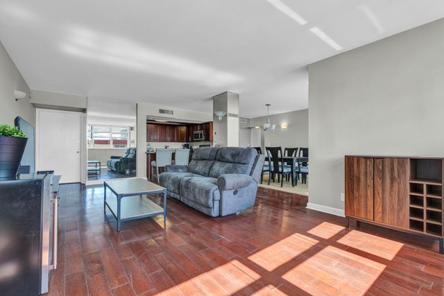 1400 S Ocean Drive 1702, Hollywood, FL 33019