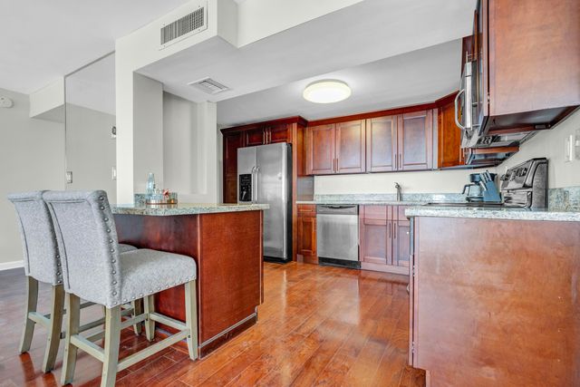 1400 S Ocean Drive 1702, Hollywood, FL 33019